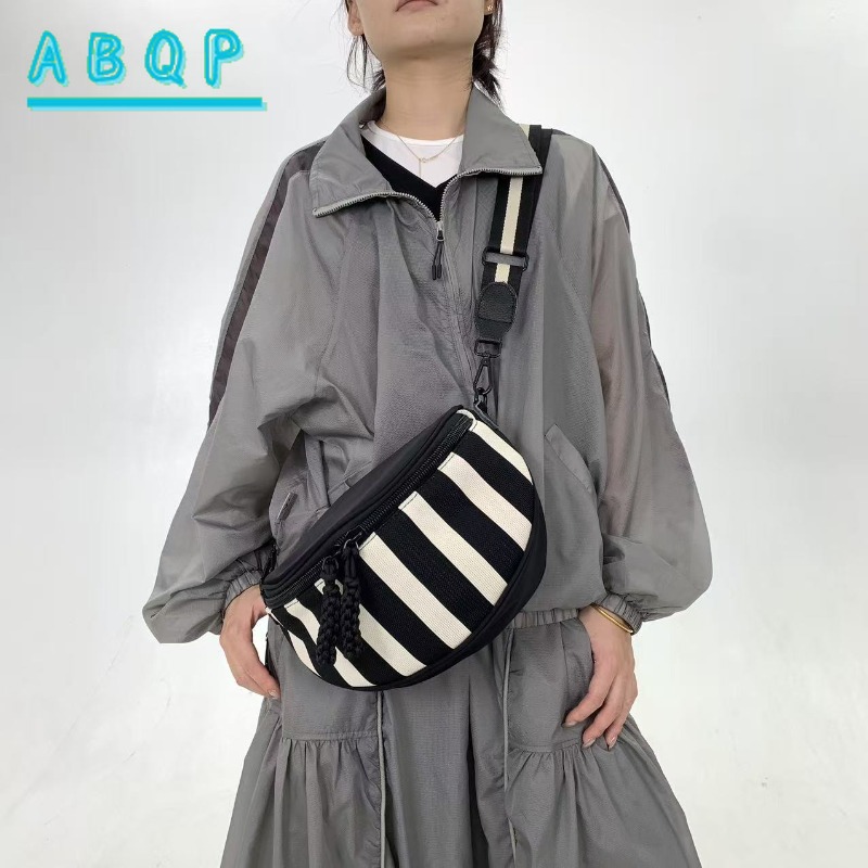 New Women's Crossbody Bag Luxu - đánh giá và giá Streetwear Brand Bag